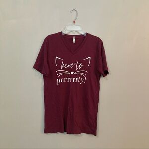 4/$10 - Bachelorette “here to purrrrrty!” T-shirt